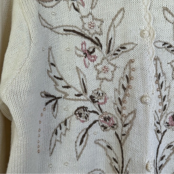 Cottagecore Cardigan Sweater Embroidered Beaded Women PETITE LARGE Pearls Floral - Picture 14 of 14
